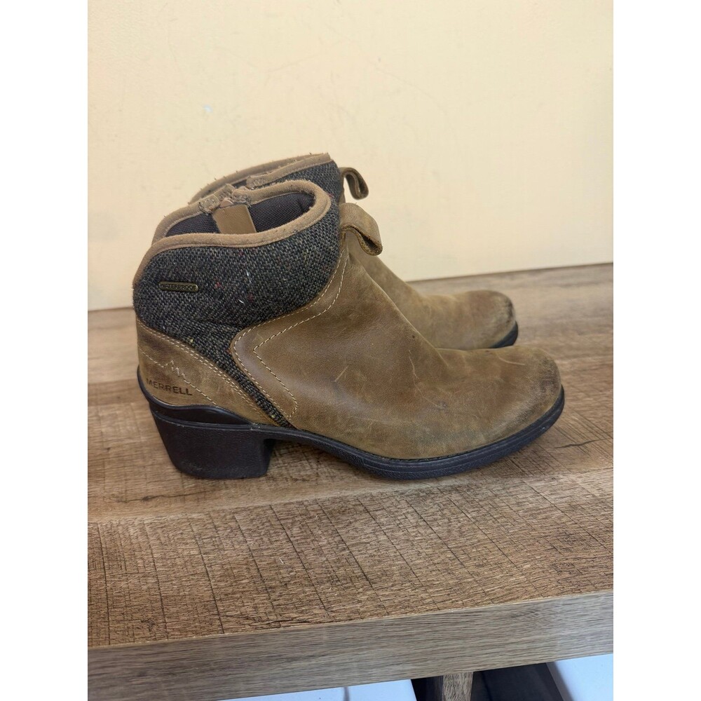 Merrell Women's Chateau Mid Pull Waterproof ankle booties size 6.5 boots